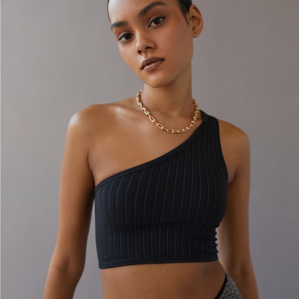 UO Black Ribbed One-Shoulder Top